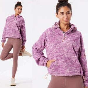 Women's Outdoor Voices PrimoFleece Soft Cozy Camo Pullover Hoodie